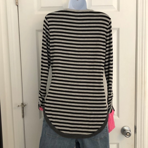 🖐 Mondetta Workout Top with Hi-Low Hem - Picture 5 of 7